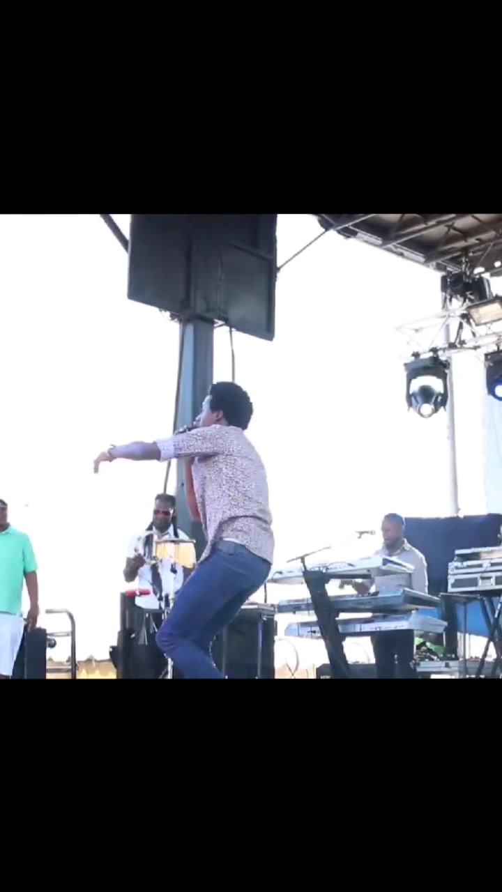 @d_kinglyrical