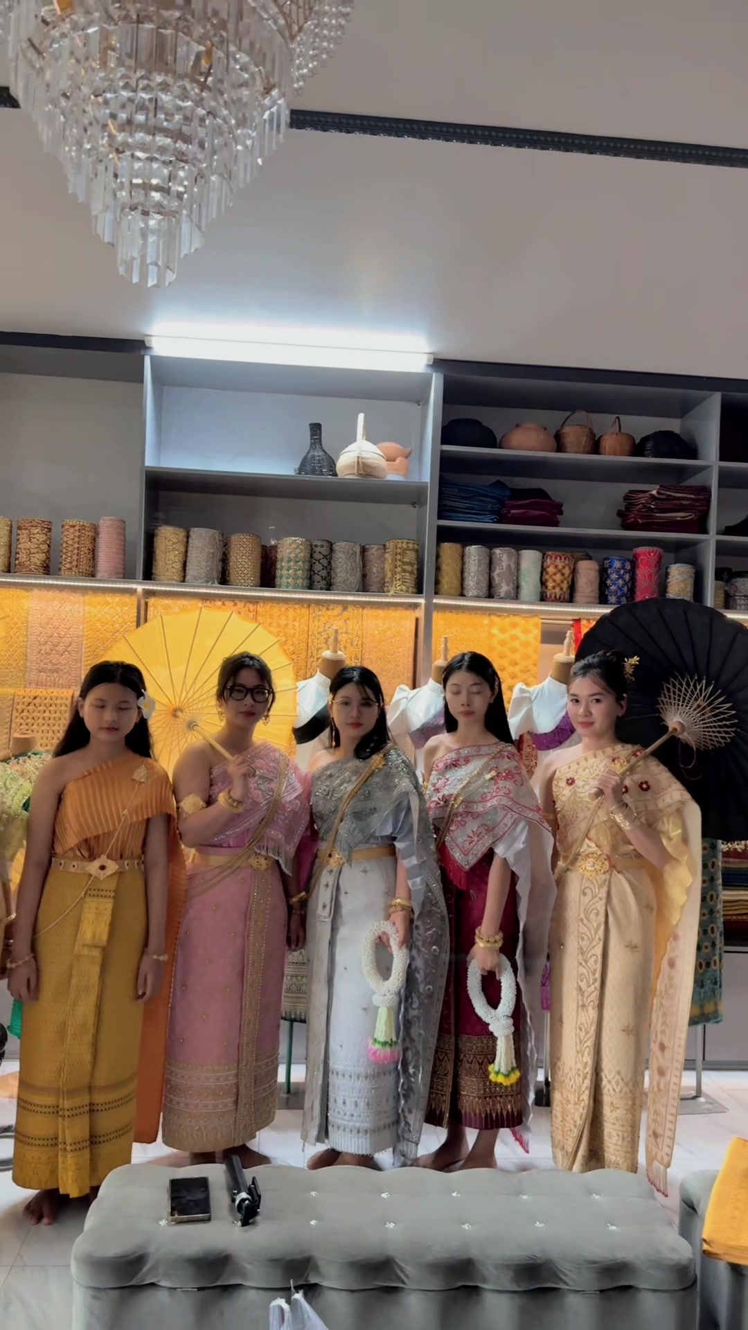 @Nết NaRy Thuê Đồ SomRong