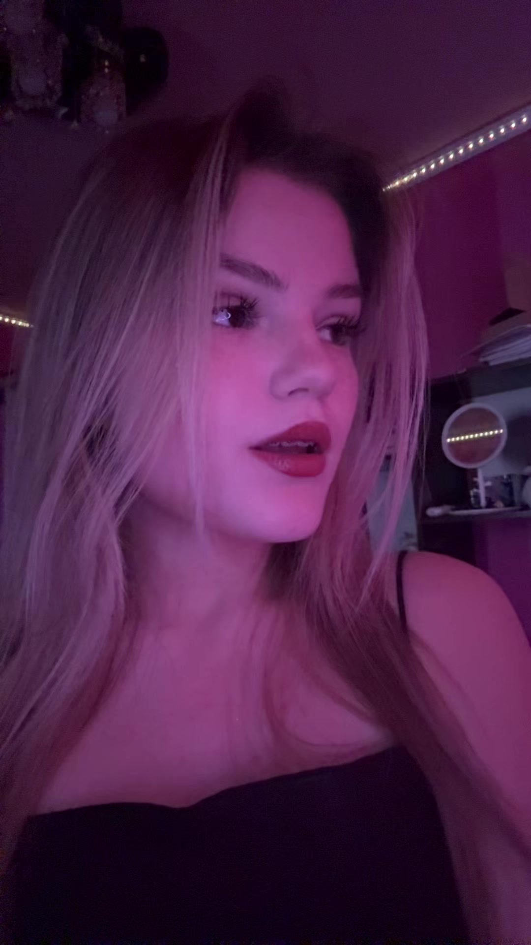 @Vikkukama