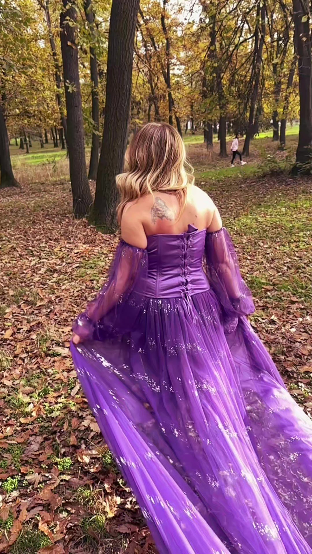 @FlyingDressesBelgrade