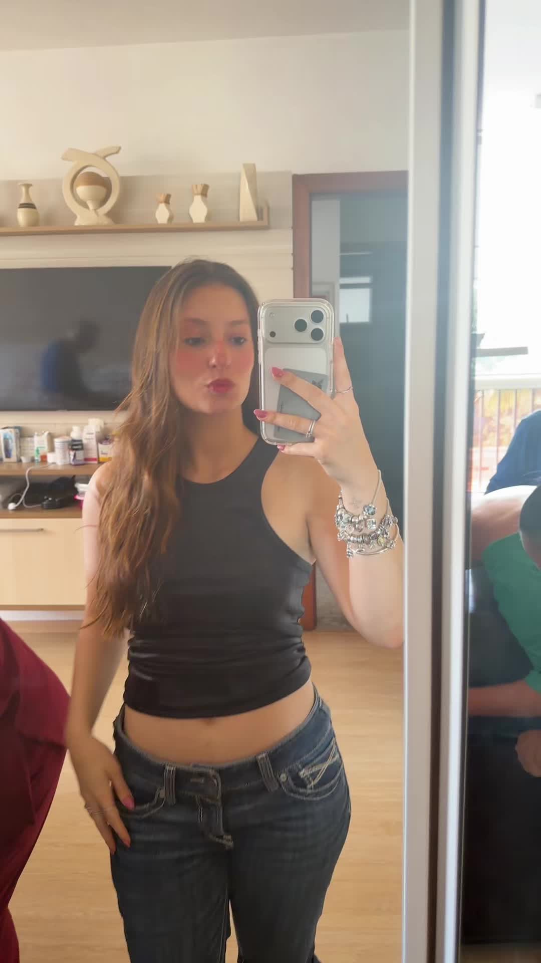 @Alana Ghisolfi