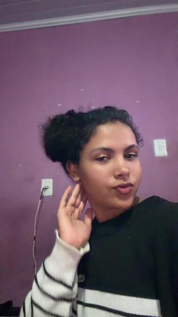 @carlatainaanjos