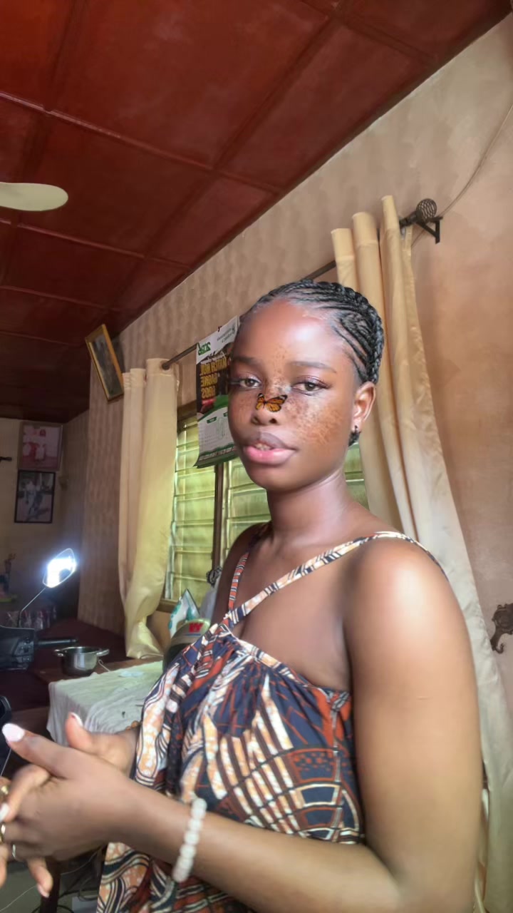 @🫦🪡camélia 🇧🇯couture 🧵 ✂️