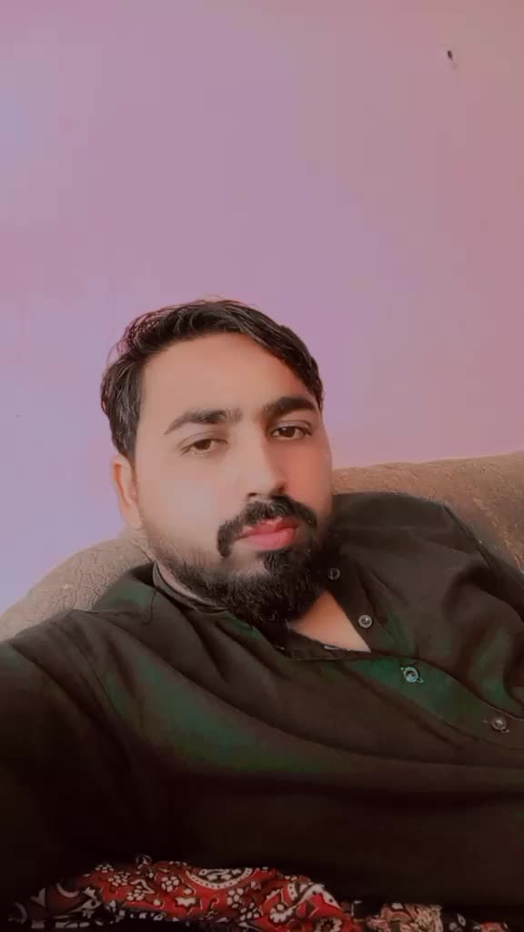 @Laadi🤔🤔🤔