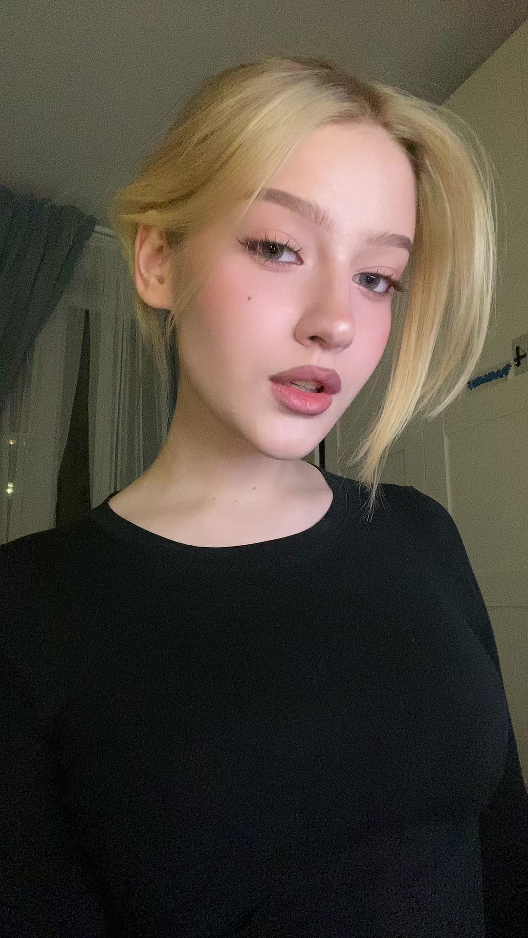 @машка
