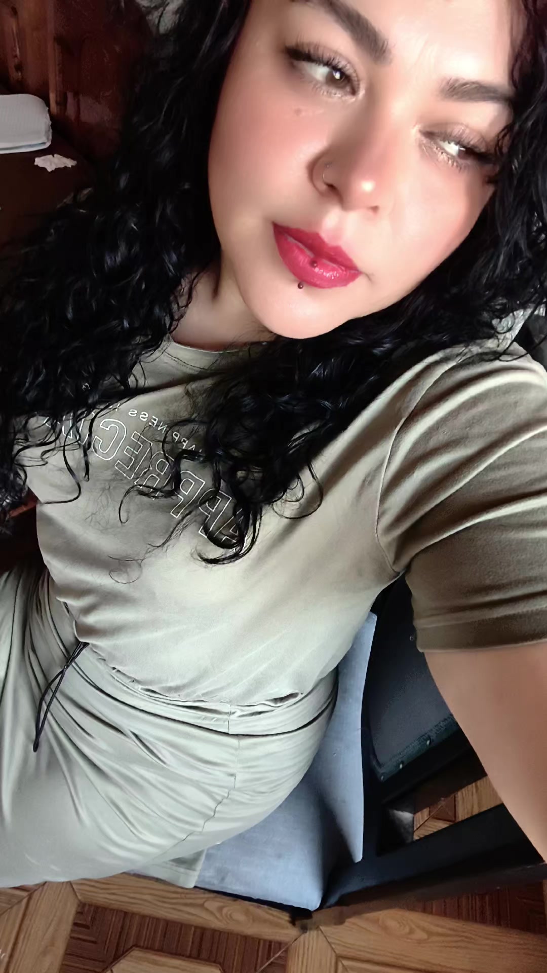 @ojitos 🌻🖤