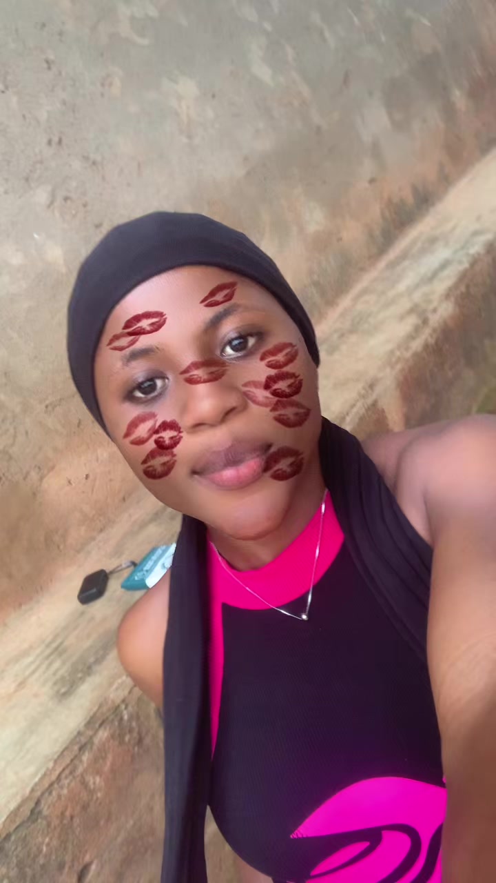 @La petite Adjoba ❤️🩹