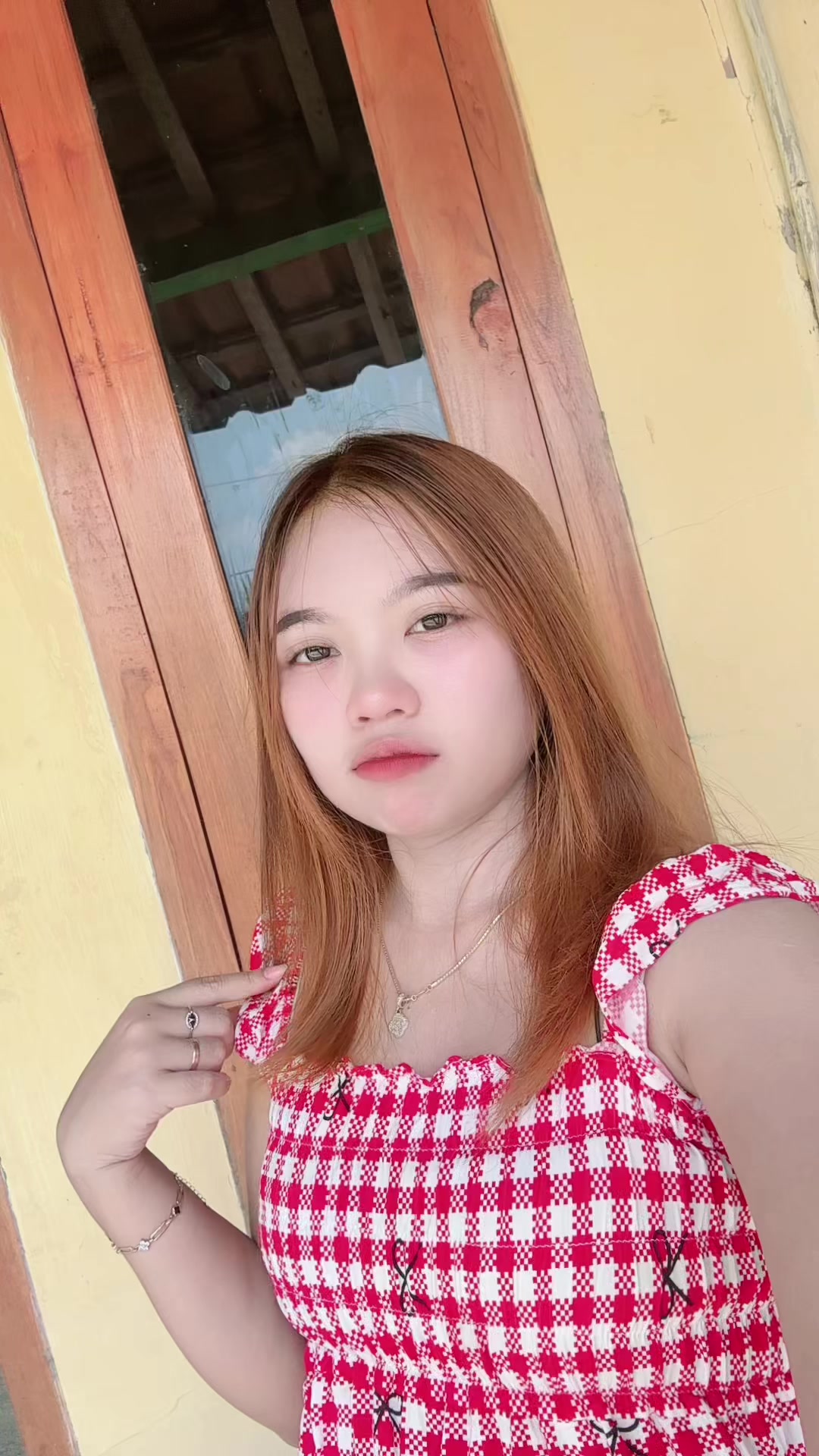 @Dewi Tari
