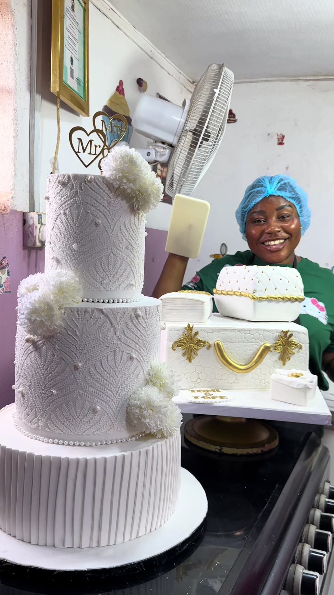 @Tohruks cakes of Ibadan