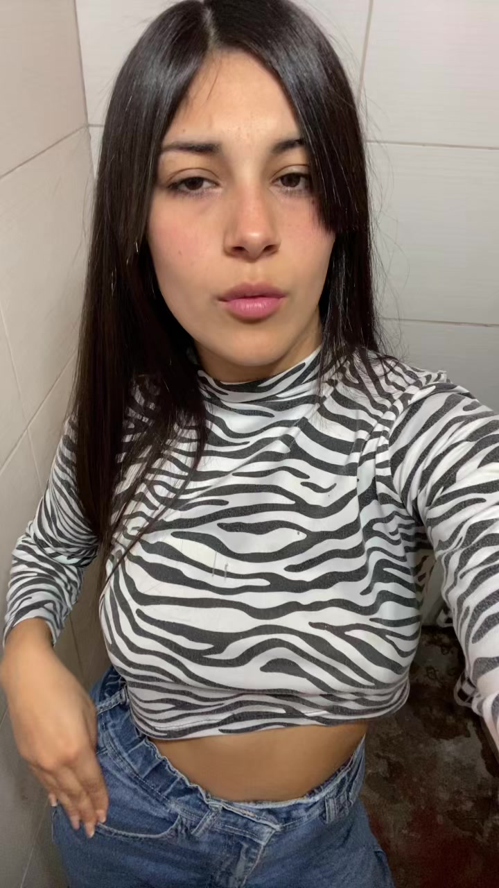 @𝑳𝒖𝒄𝒊𝒂 𝑴𝒂𝒄𝒂𝒓𝒆𝒏𝒂😘