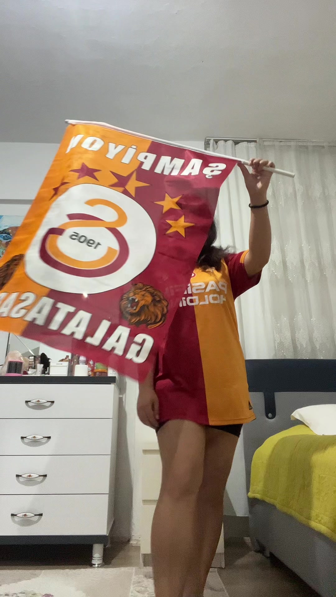 @Ceyda