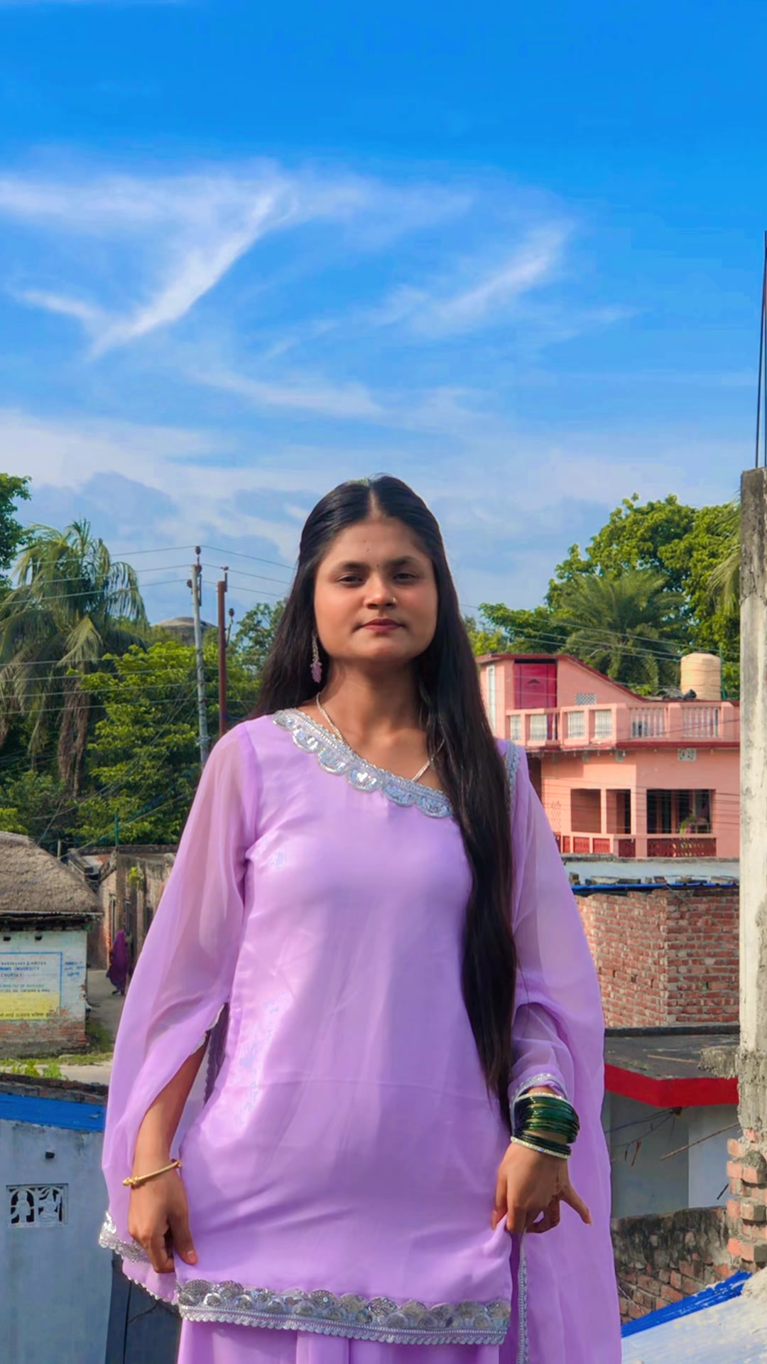 @DeSi girl 🤍❤️🩹