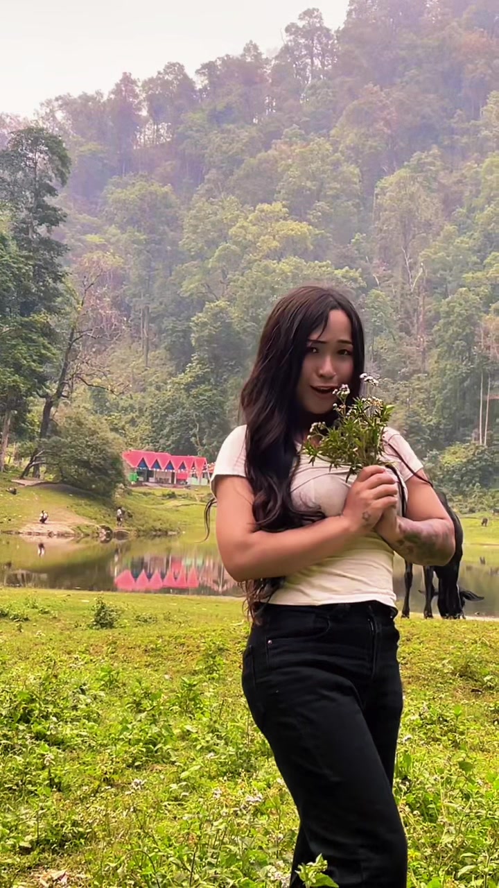 @Sabrina Kerungma