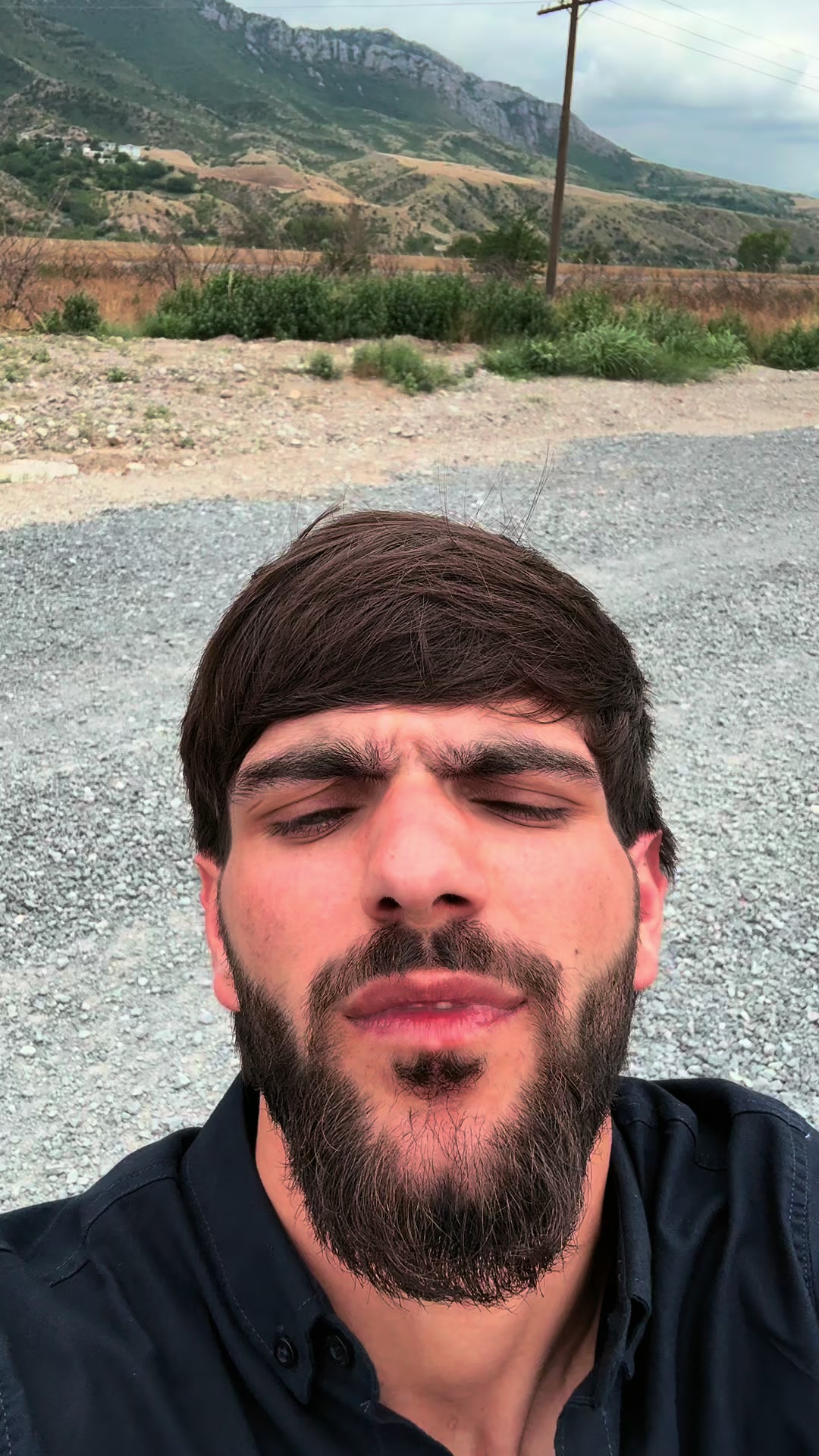 @✵