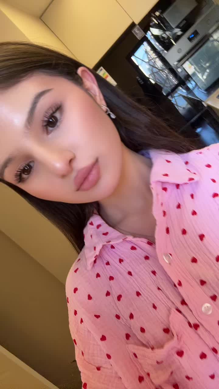 @𝟏𝟕𝟕