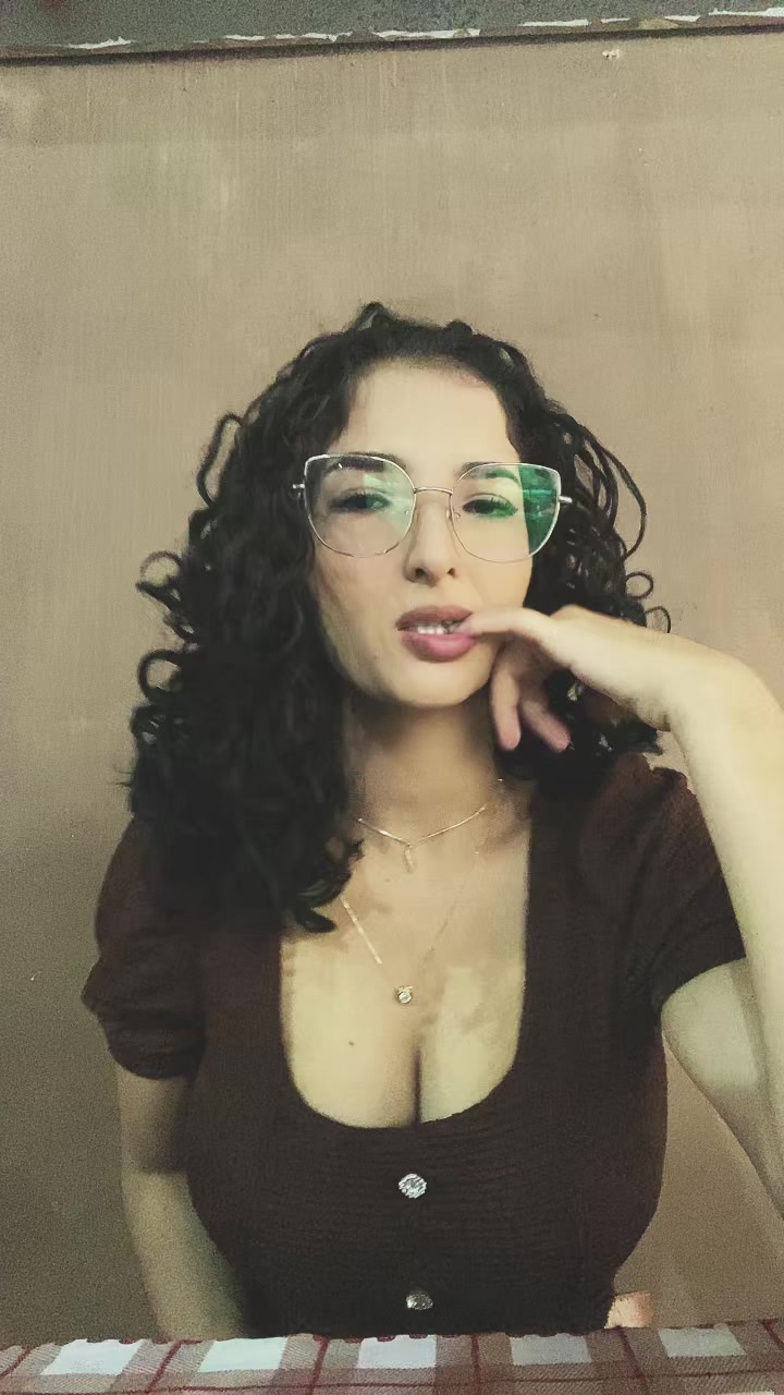 @Letícia Thanye🫶🏼