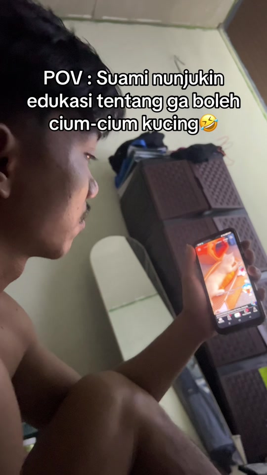 @mr_
