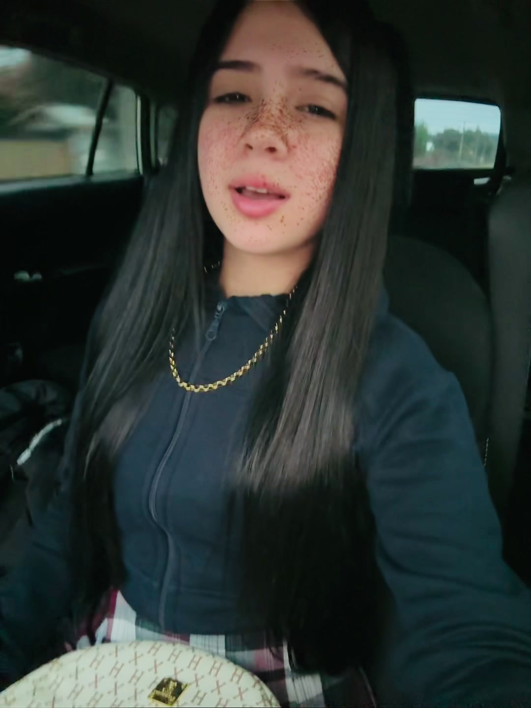@𝓕𝓮𝓻𝓷𝓪𝓷𝓭𝓪 𝓰
