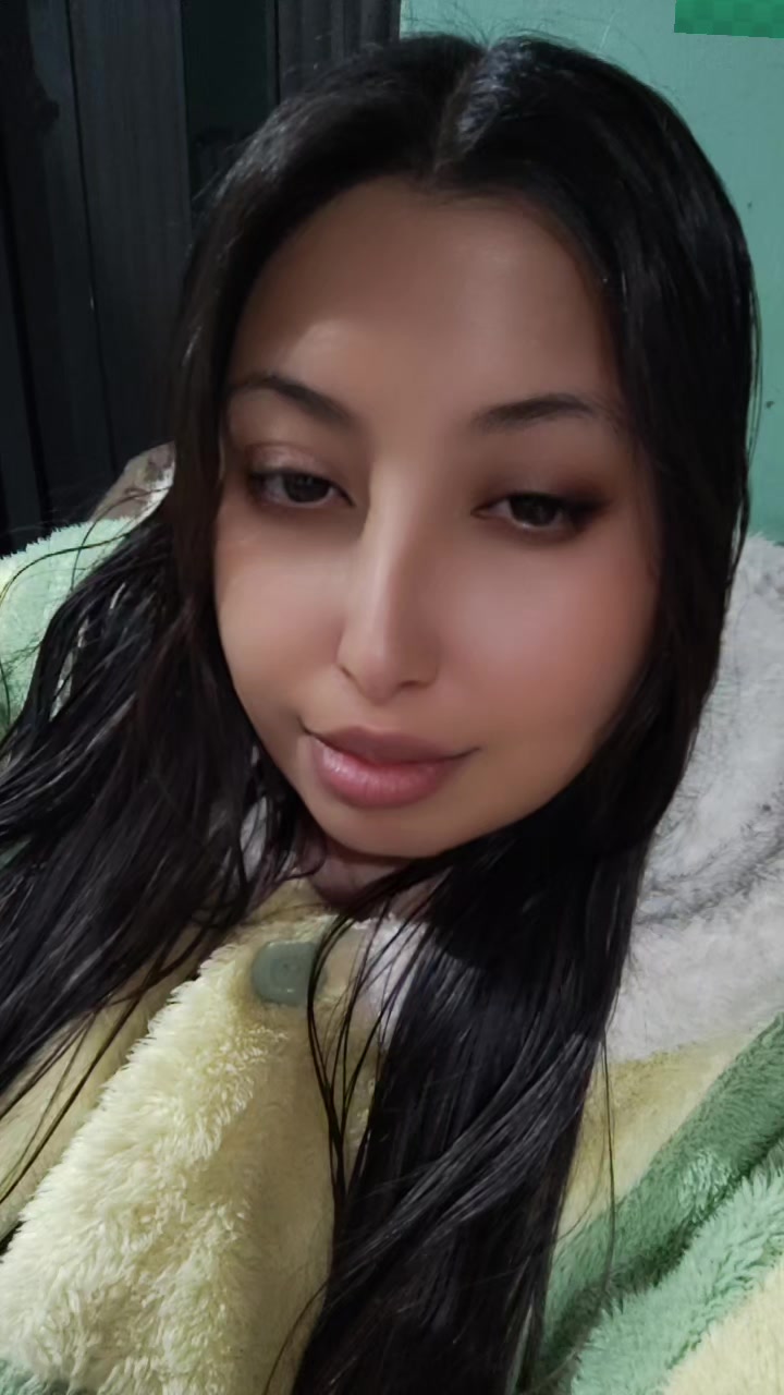 @Danika Zuzunaga