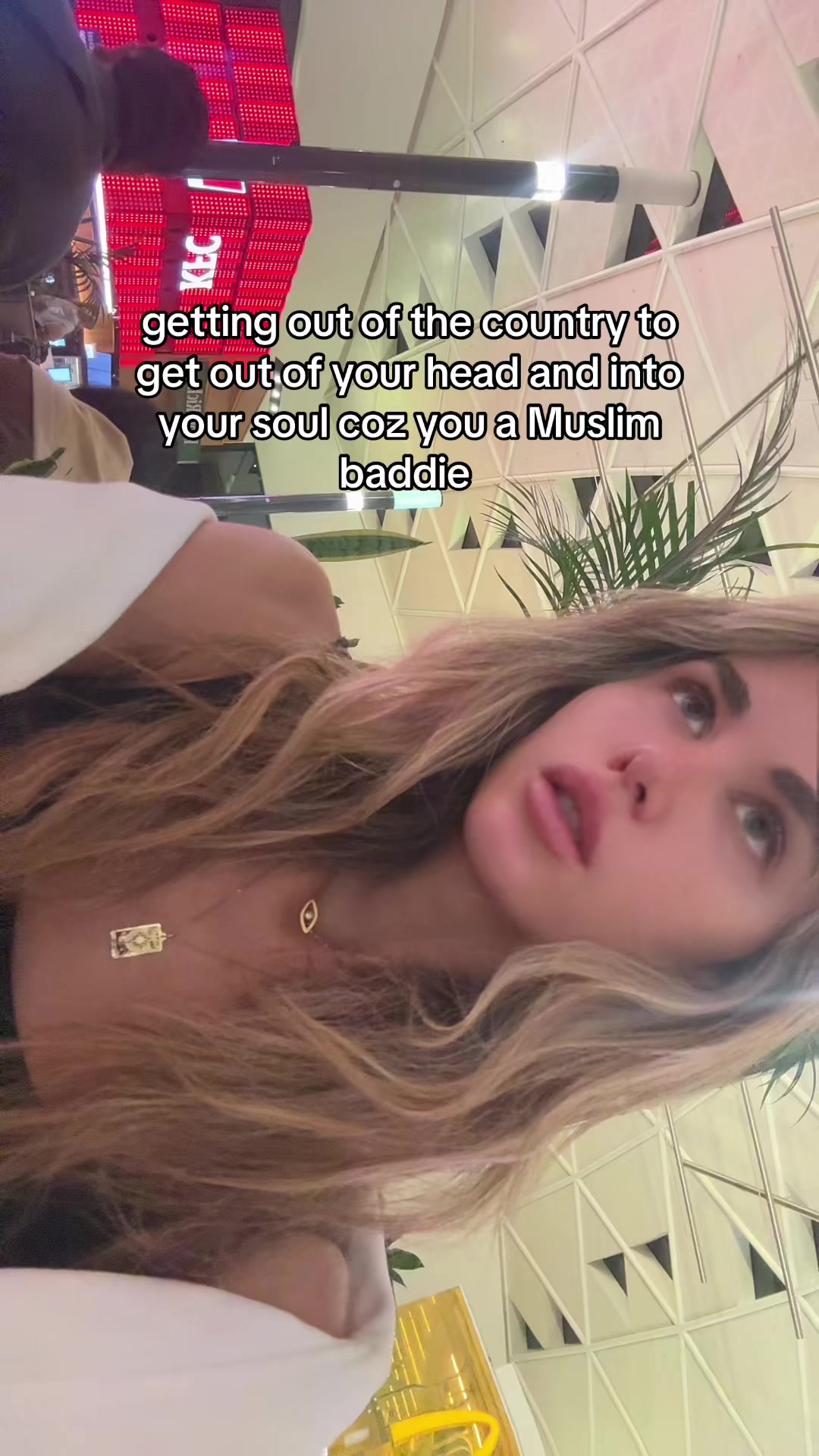 @Esma