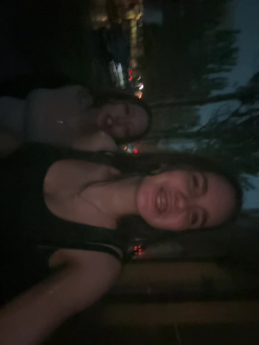 @Christie<3