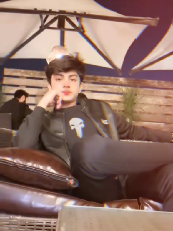 @𝓐𝔂𝔂𝓪𝓷 𝓴𝓱𝓪𝓷
