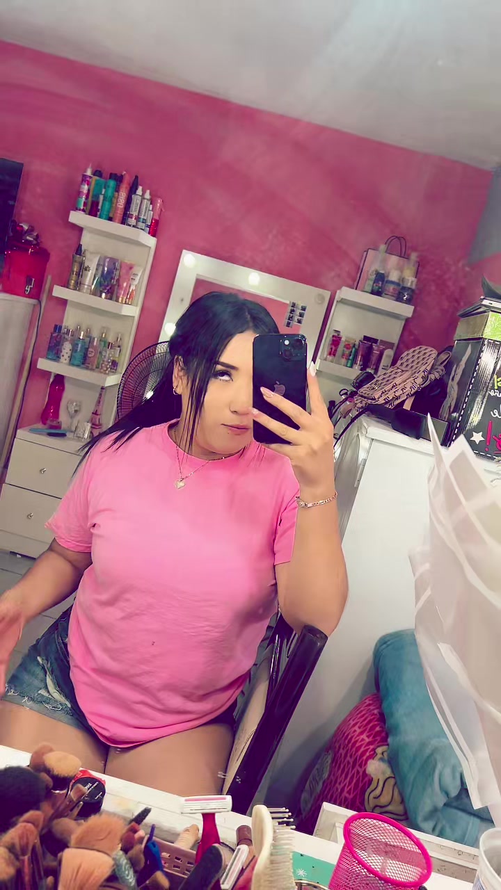 @𝒜𝓁𝑒 𝐻𝑒𝓇𝓃𝒶𝓃𝒹𝑒𝓏.
