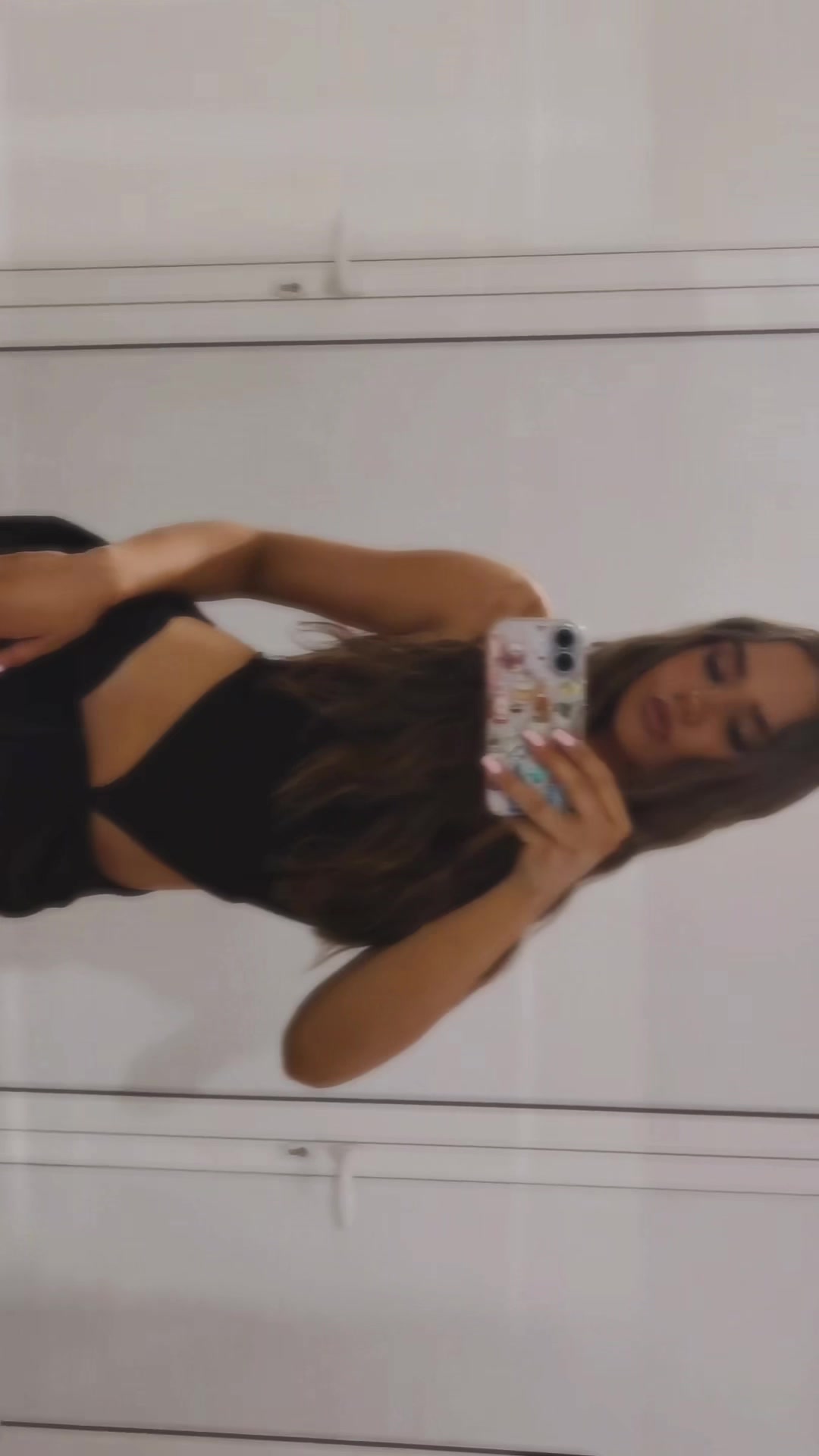 @лара