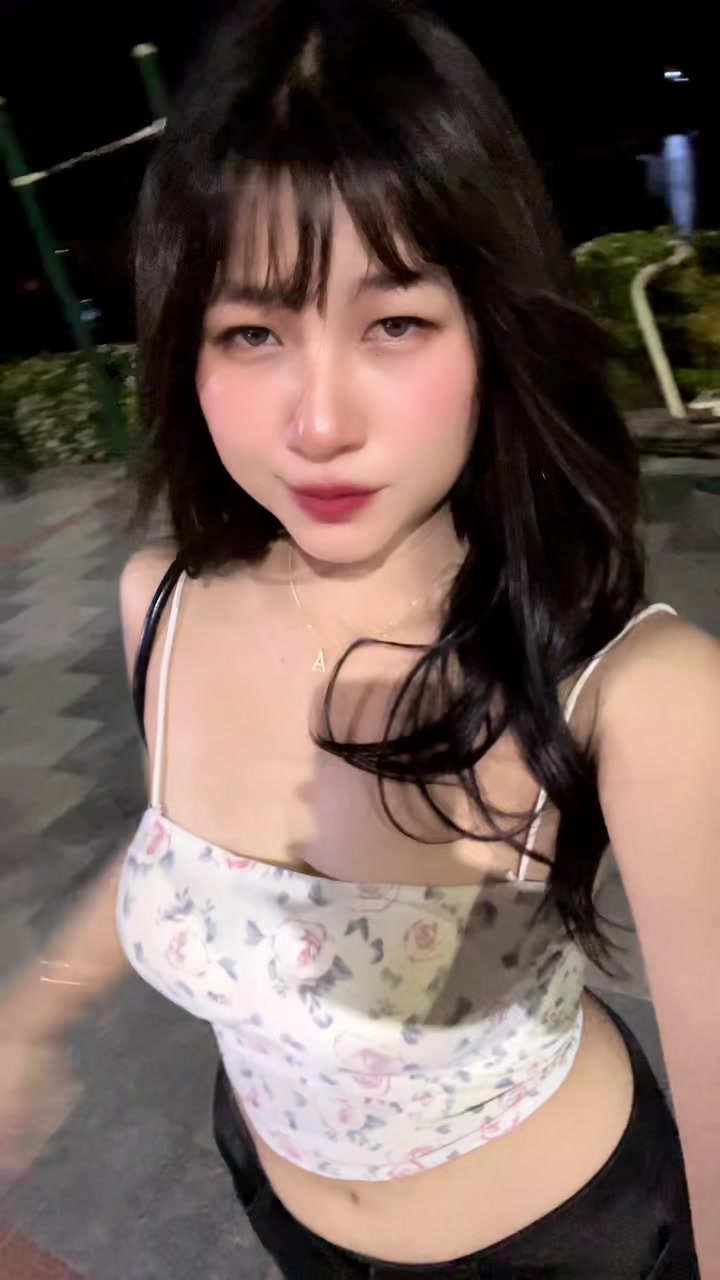 @Emie 🍑