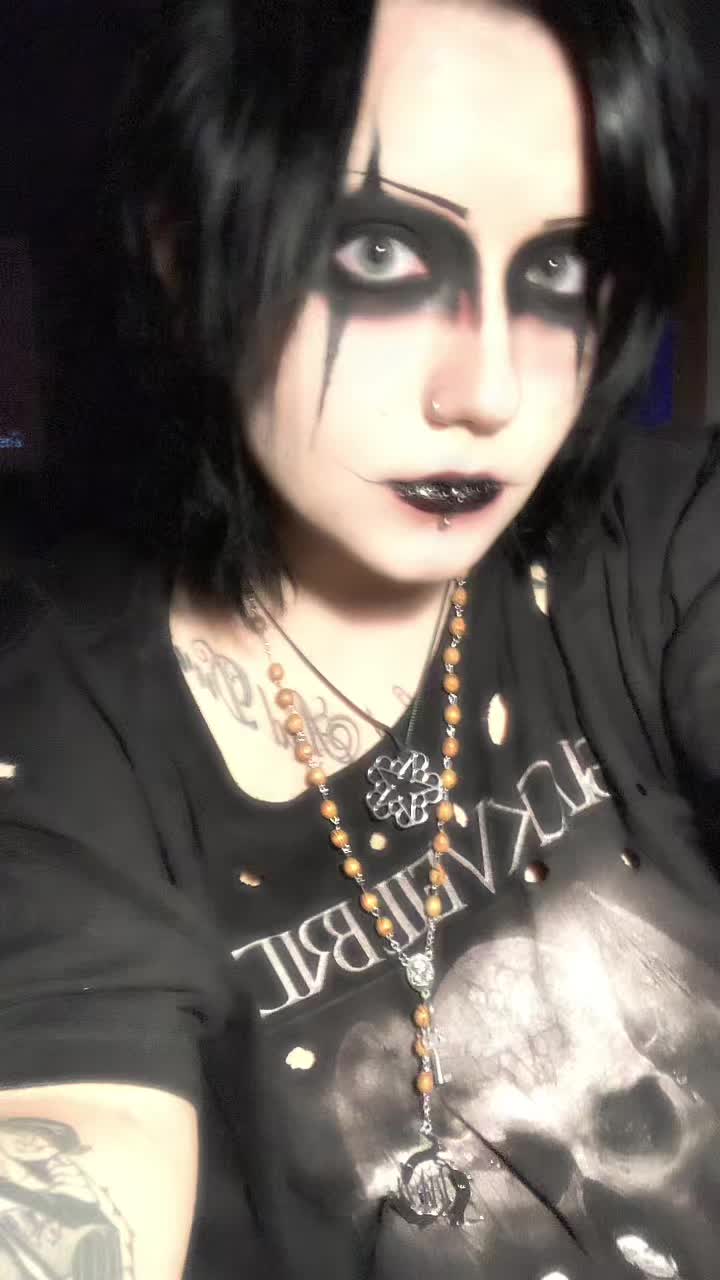 @elaine72305_