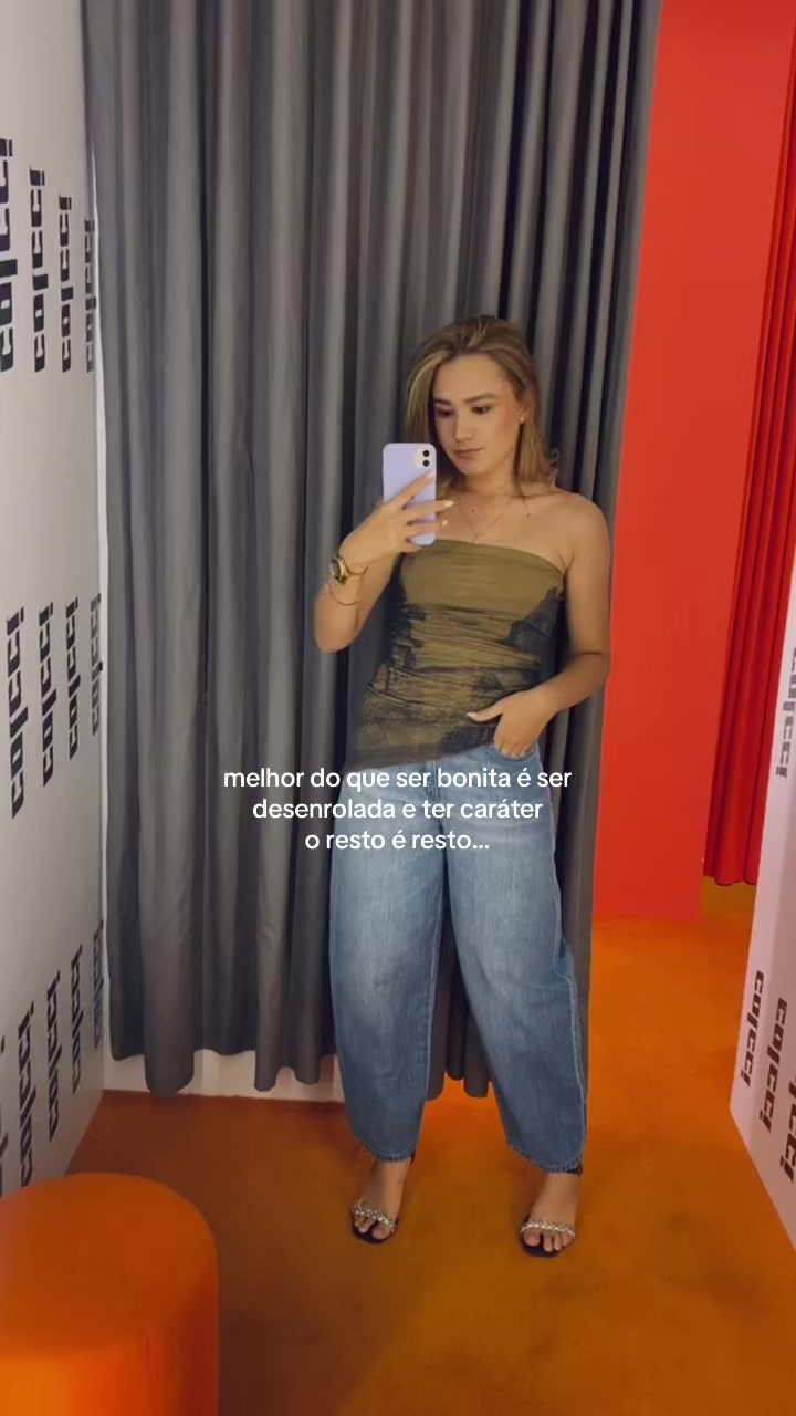 @Letícia