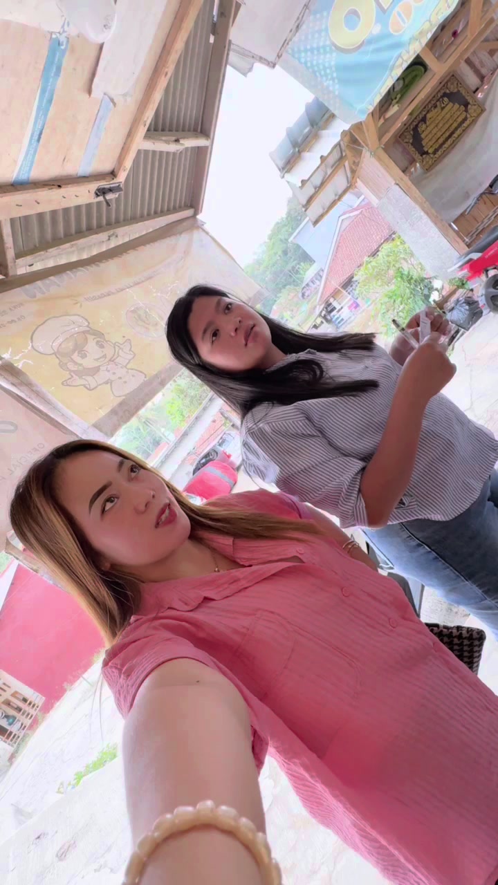 @putriayu