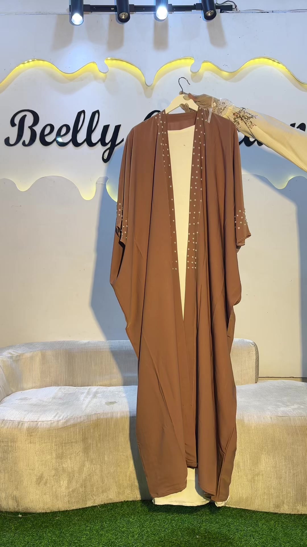 @BEELLY COLLECTION