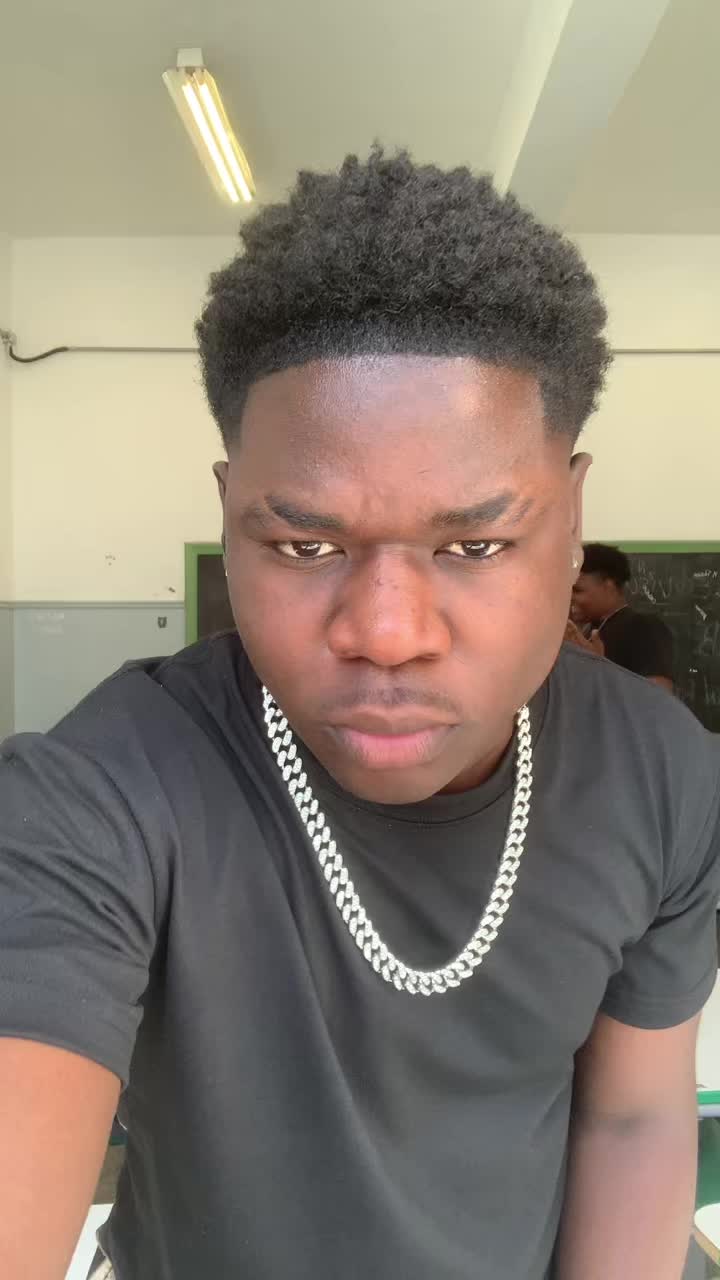 @Choco🇦🇴🇧🇷