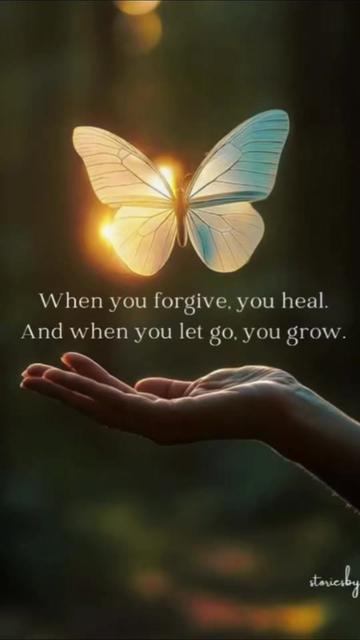 @🇨🇦 Karen Hamilton 🩵💜🩷