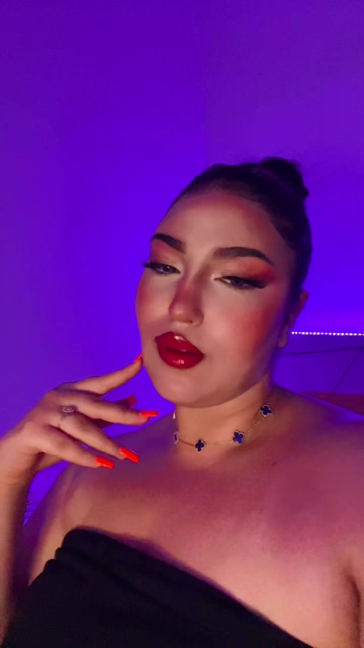 @Feriel Abrougui