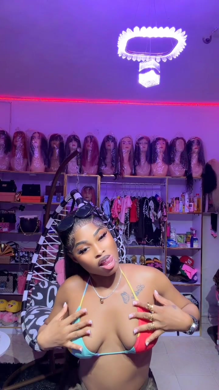 @Baddest Mimi 😏💕