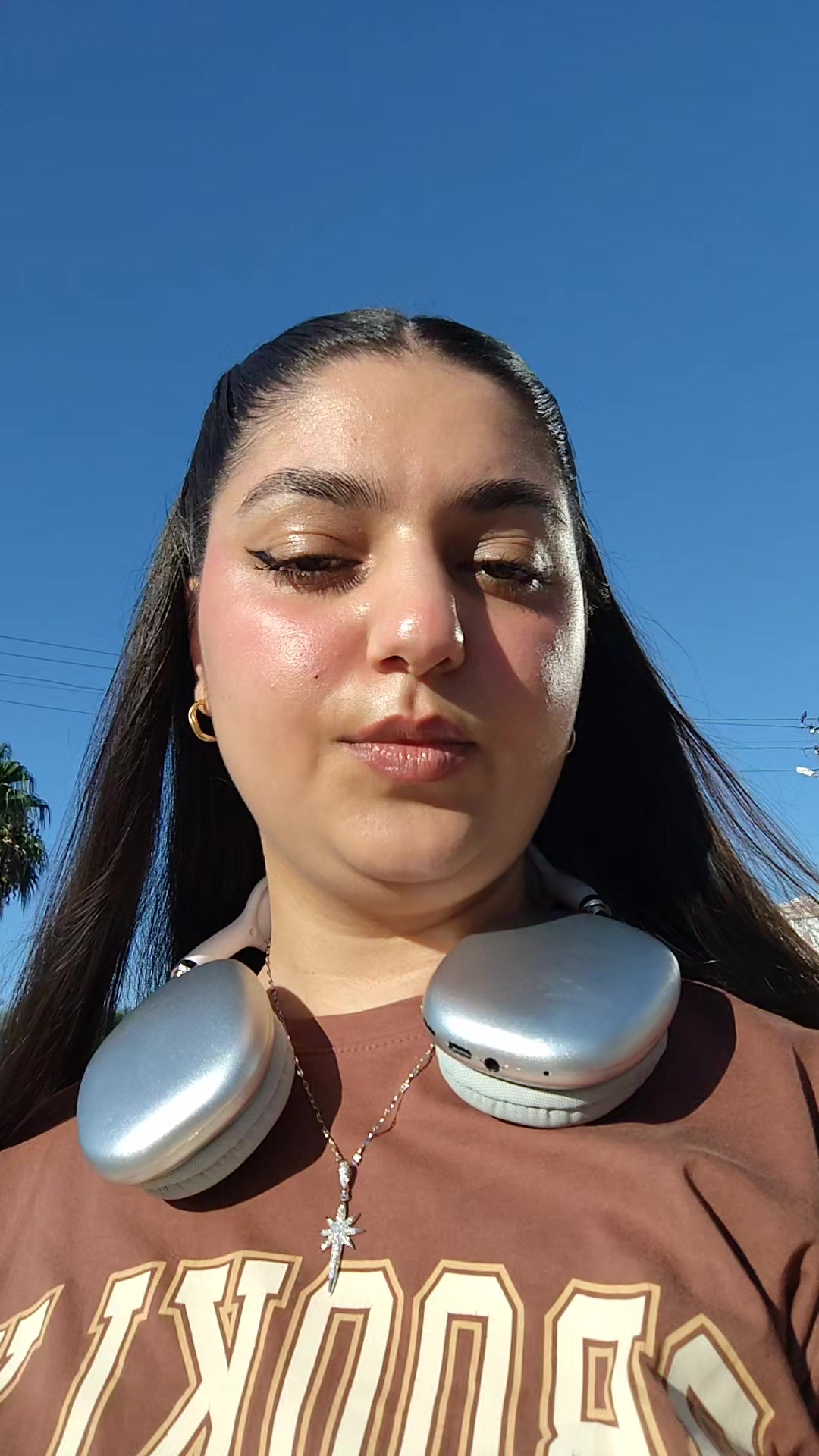 @B&uuml;şra 🦋