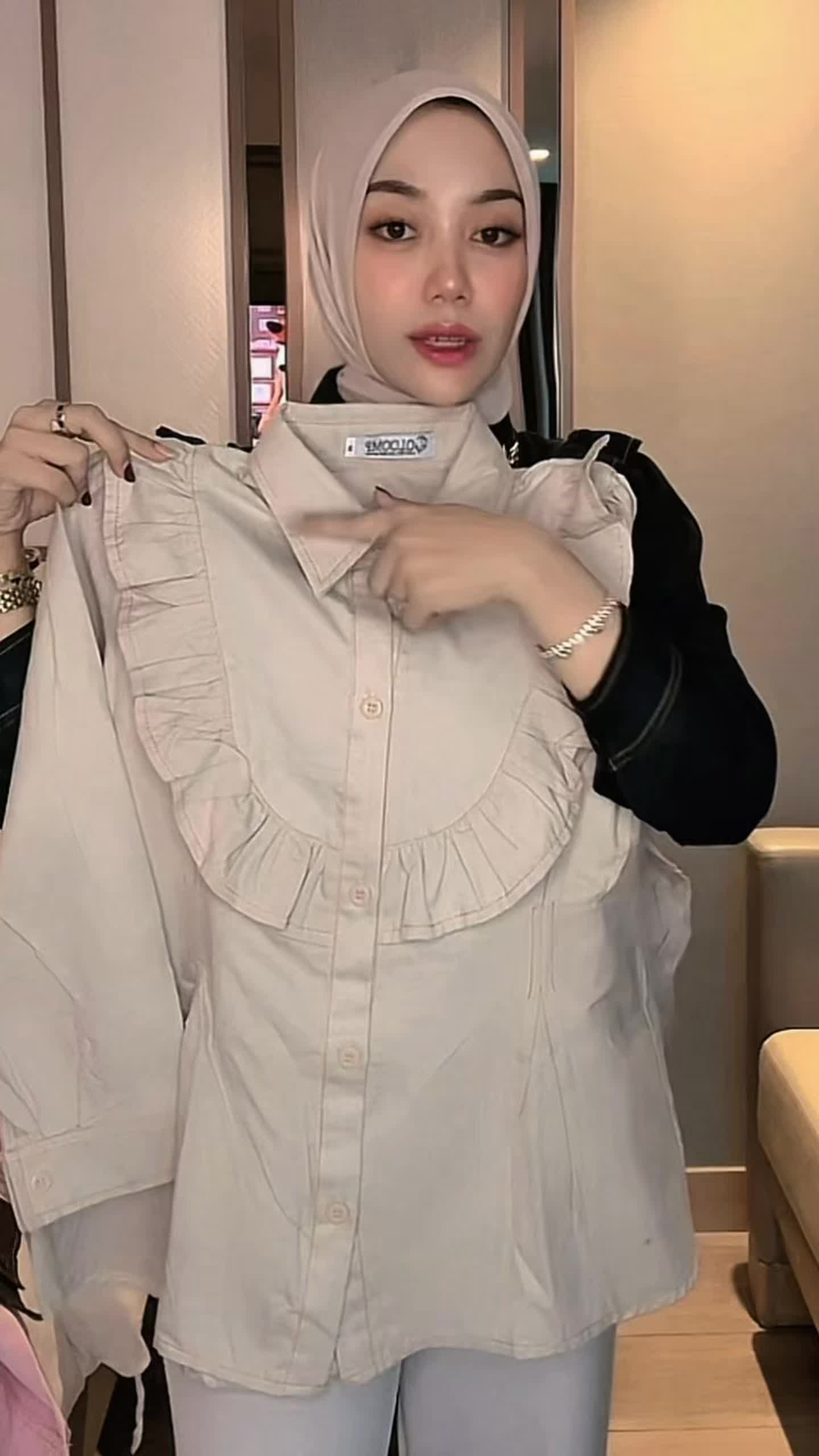 @nailakharisma4