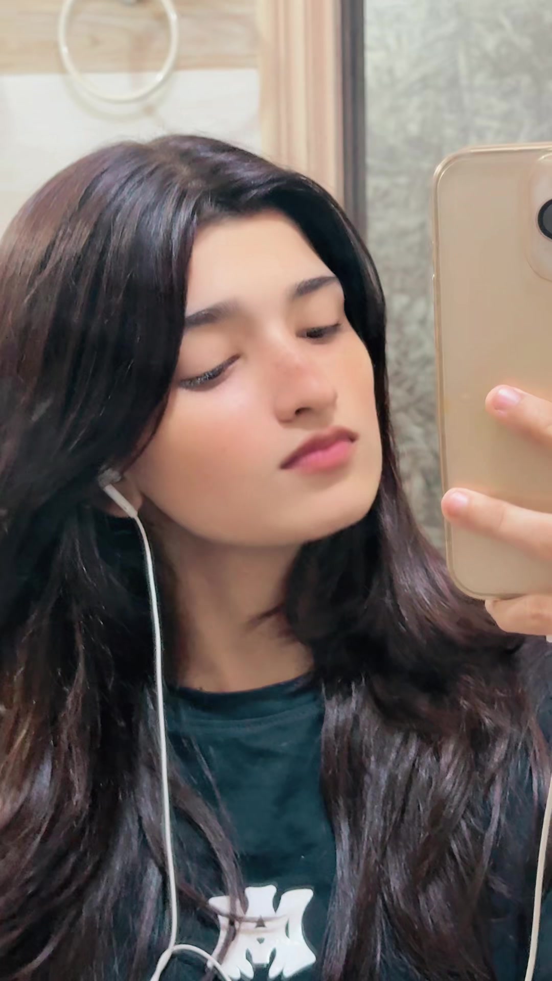 @Rimsha✨
