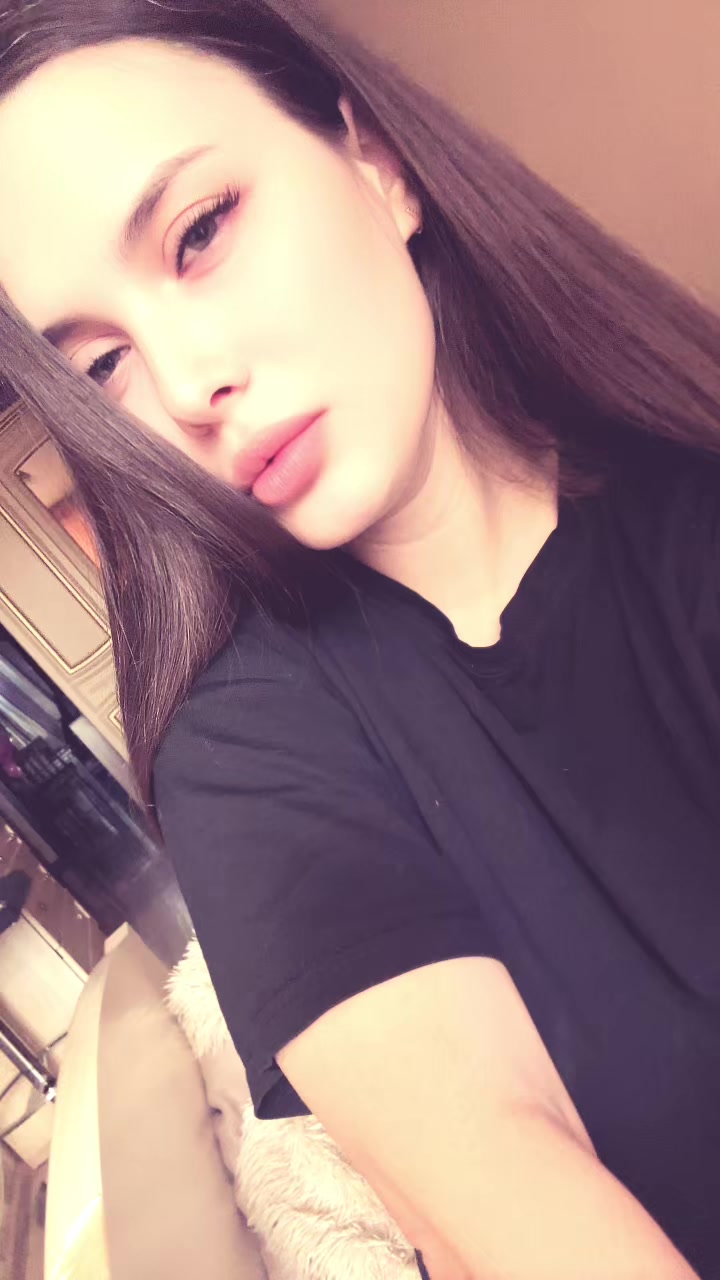 @Vikllloria🧸