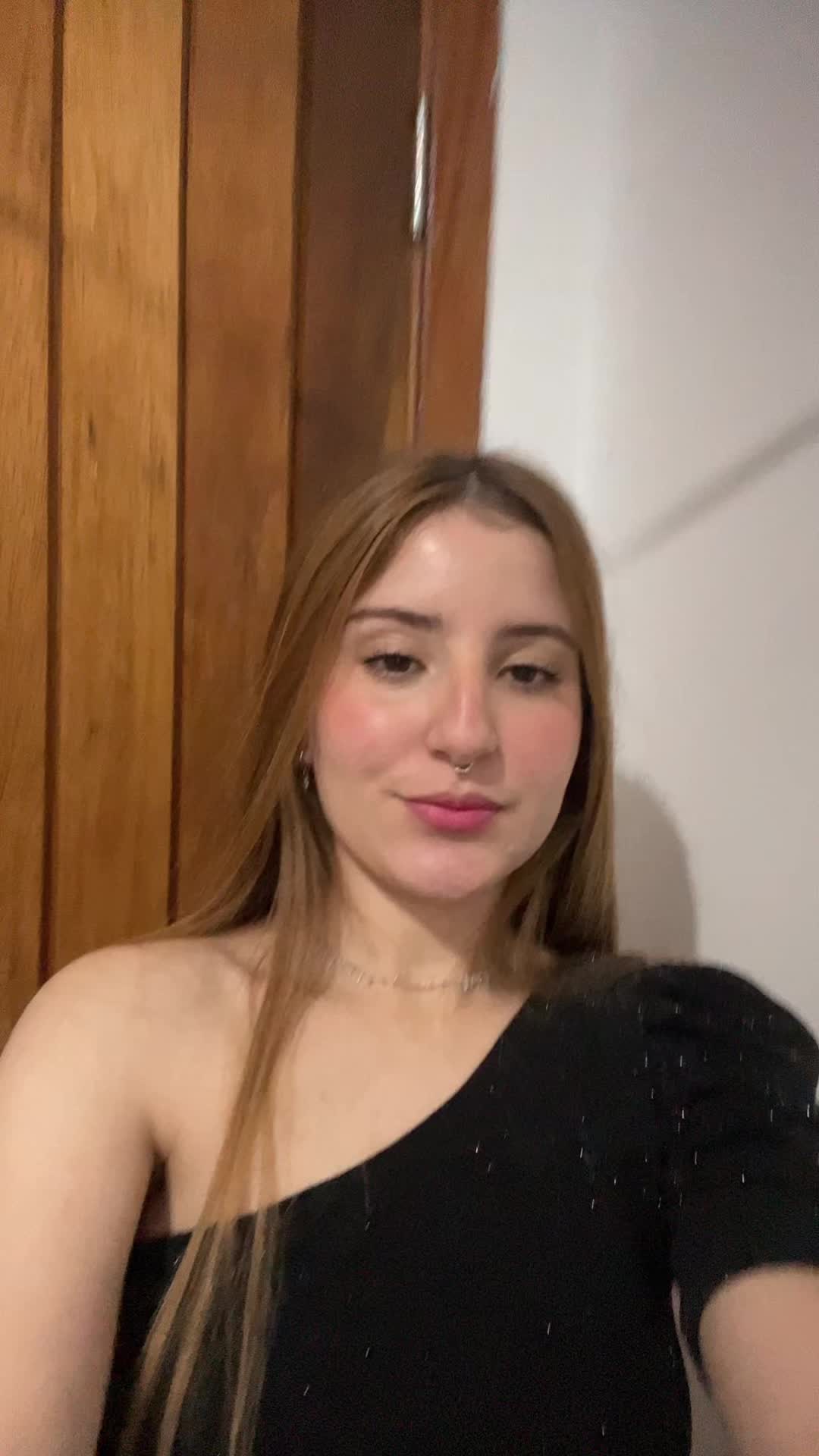 @Larissa bianchi