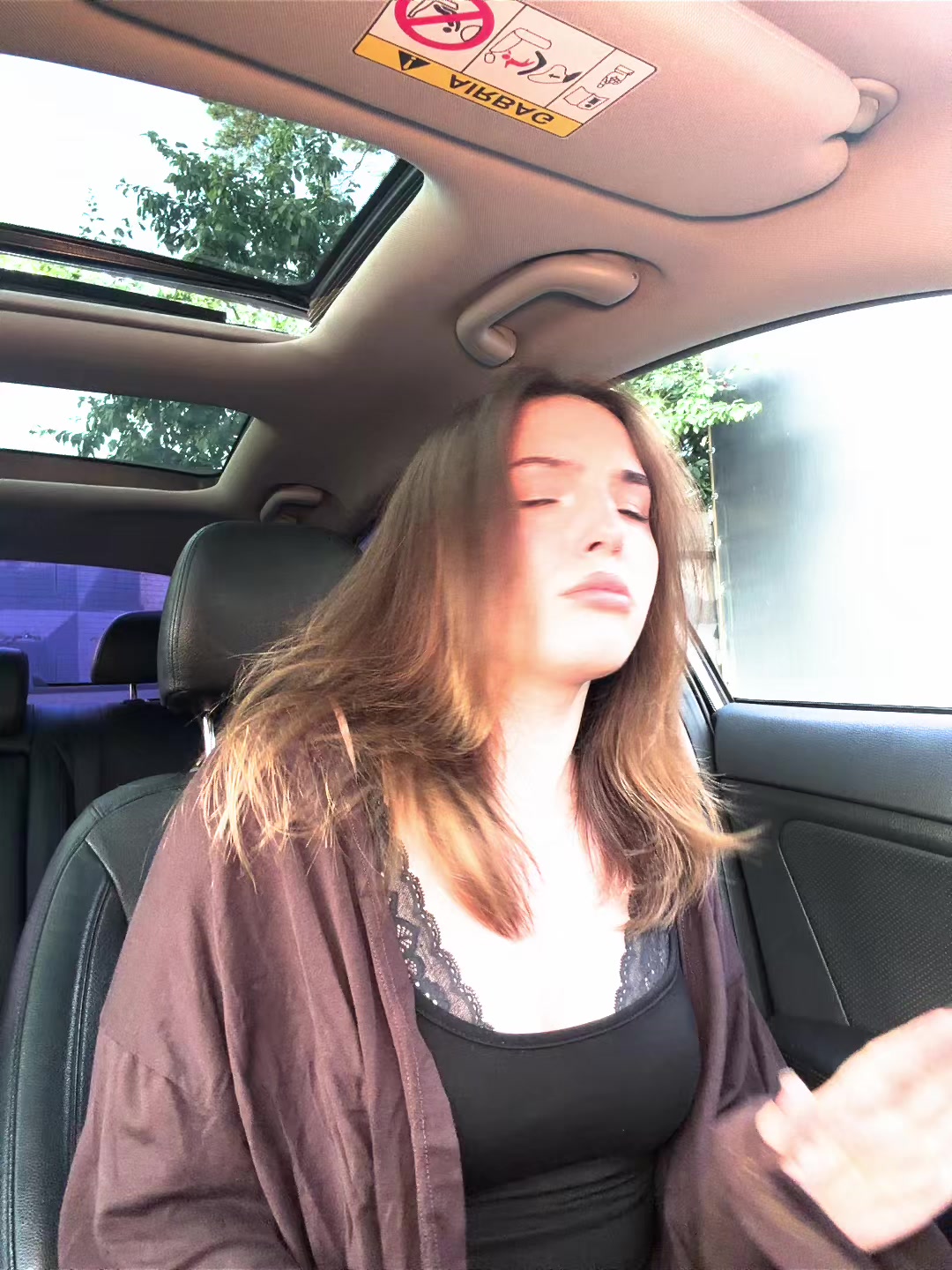 @anasttteiisha