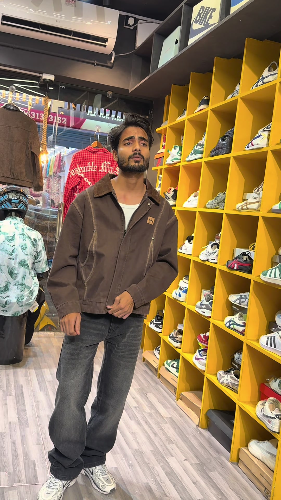 @LOGIN THE MEN’S OUTLET