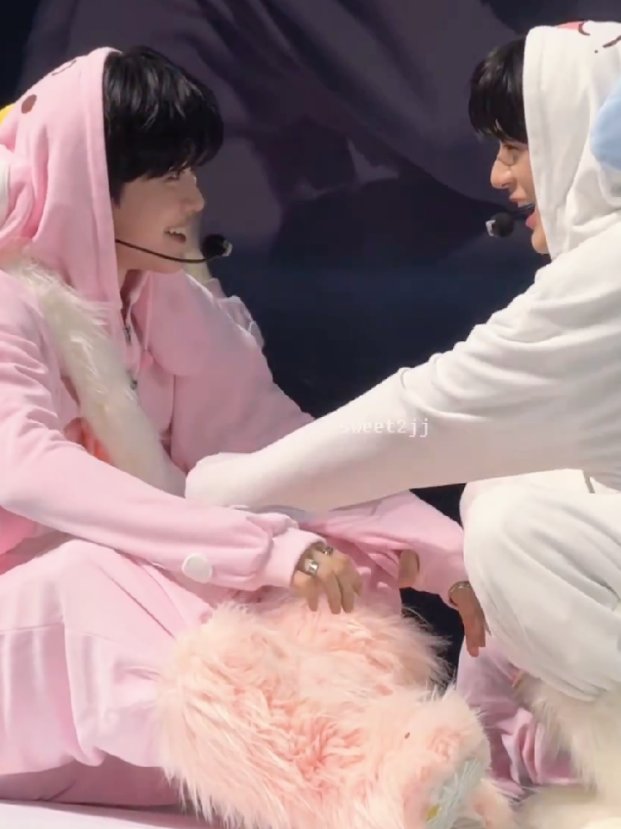 @แฟนสาวเจโน่แจมินจีซอง