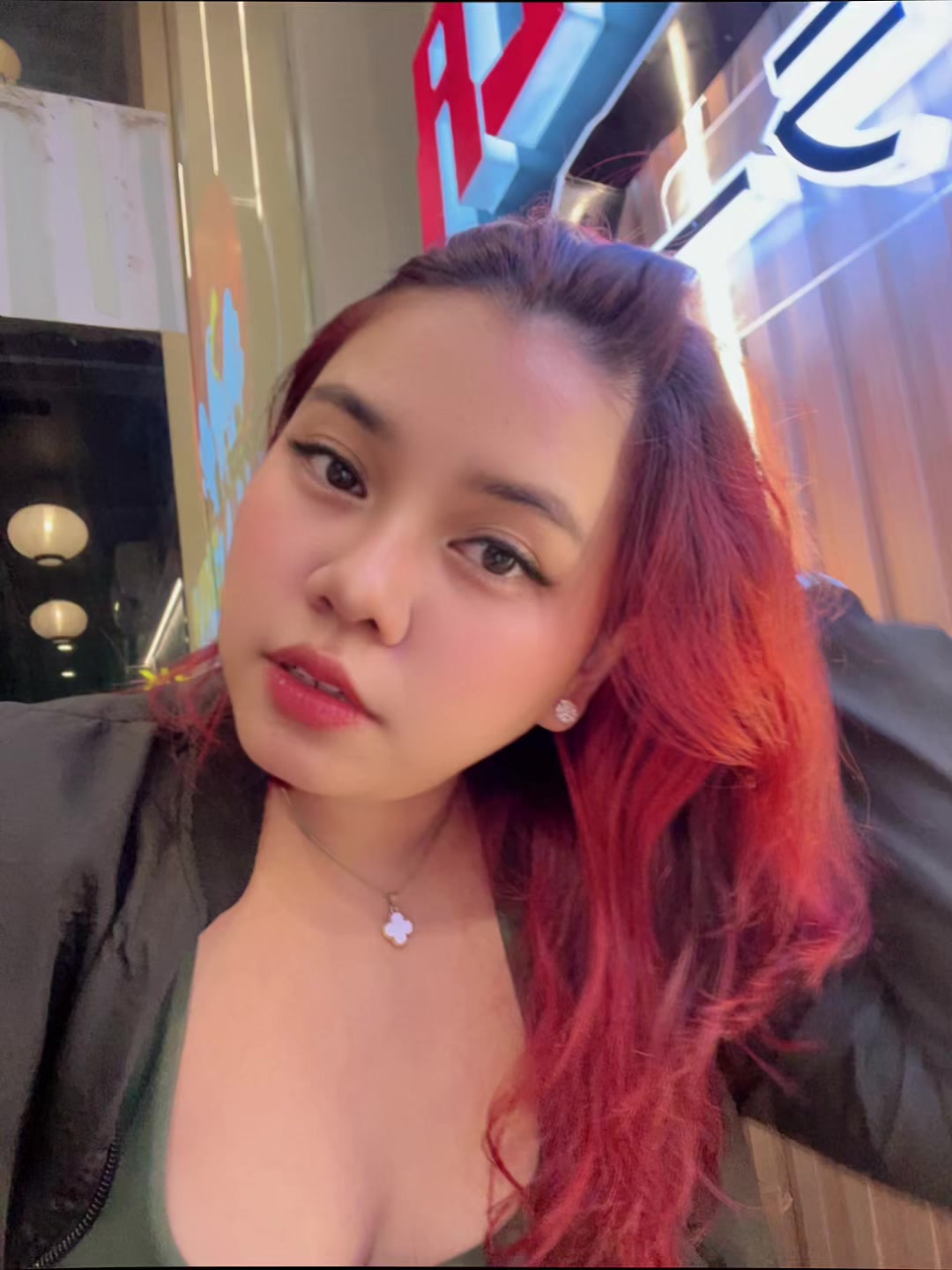 @Queen Airie ๐๐ณ๏ธ๐