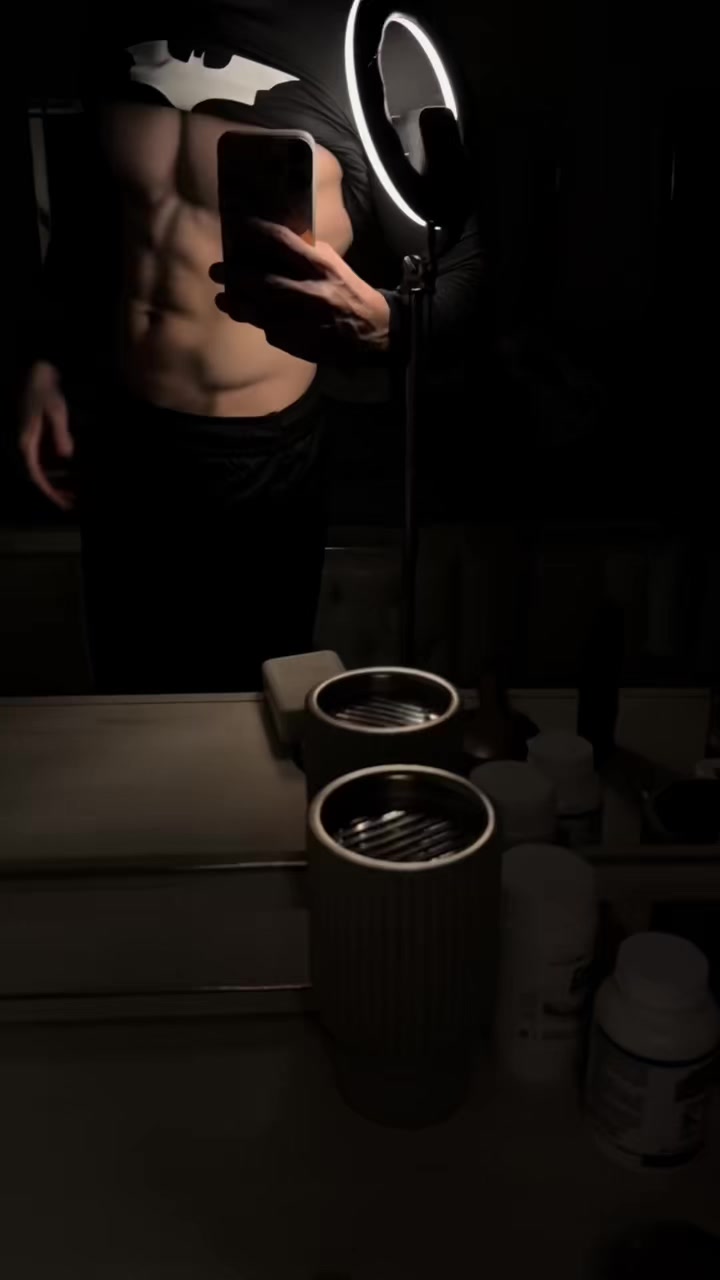 @Aiden🖤