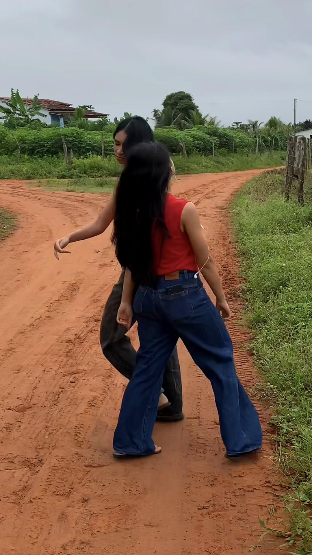@zaya