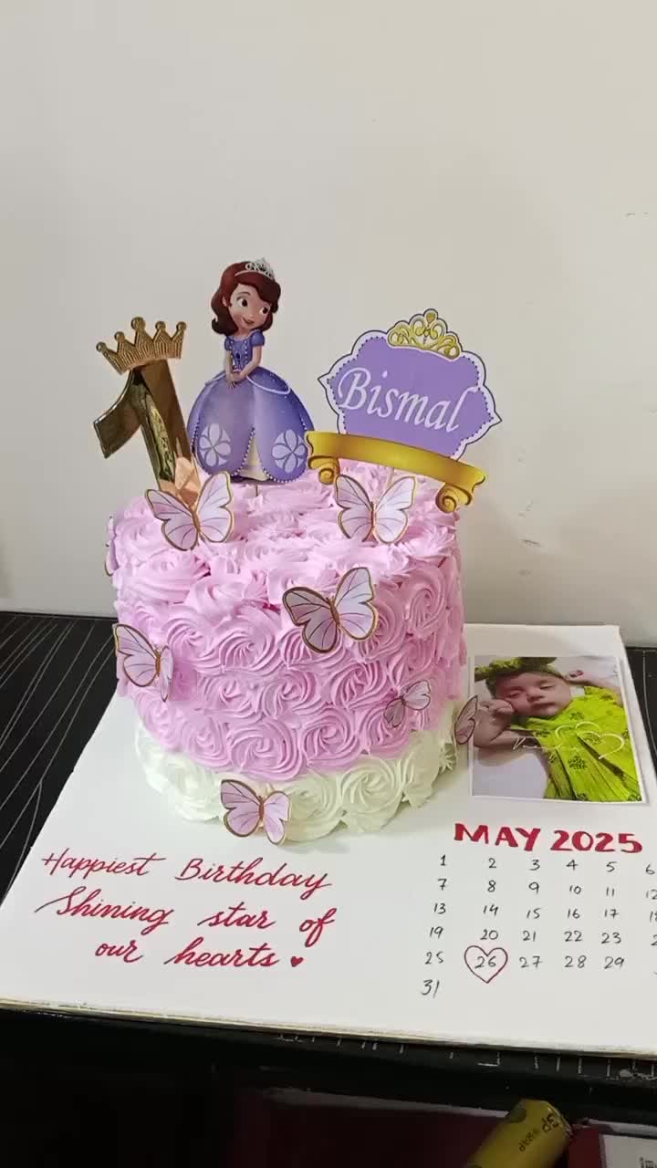 @Customize Designer Cakes LHR