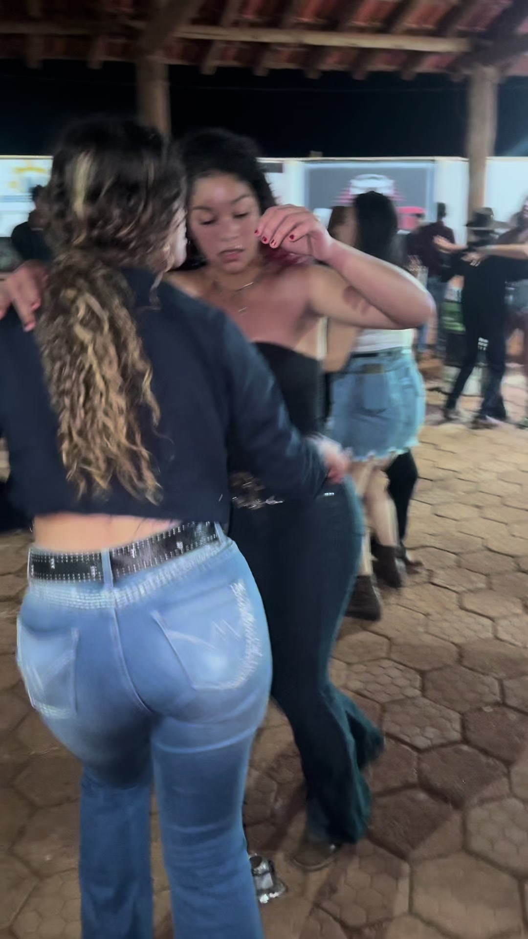 @Vitória_guedes01